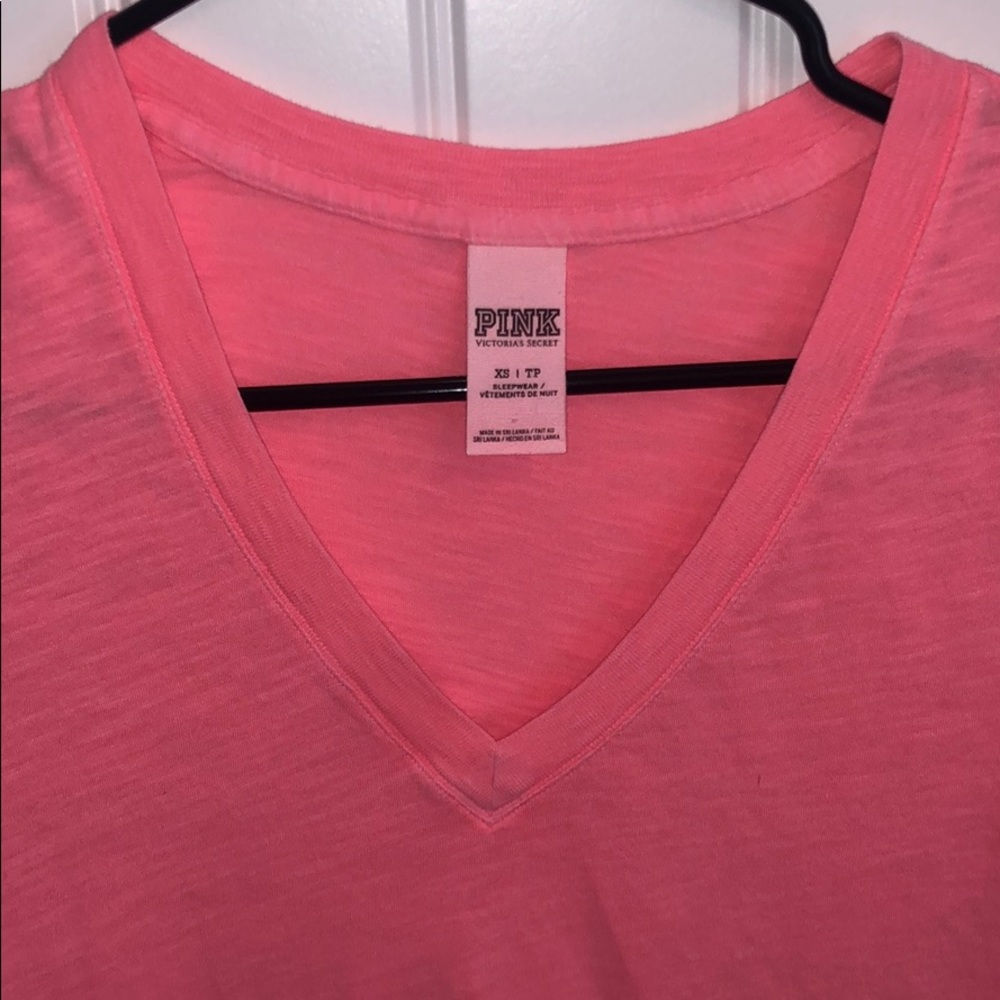 Set of two v neck short sleeve t shirts!